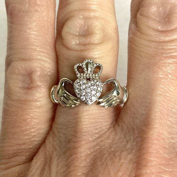Milor Sterling Silver 925 Italy Pave Cubic Zirconia Heart Claddagh Band Ring - Picture 1 of 15